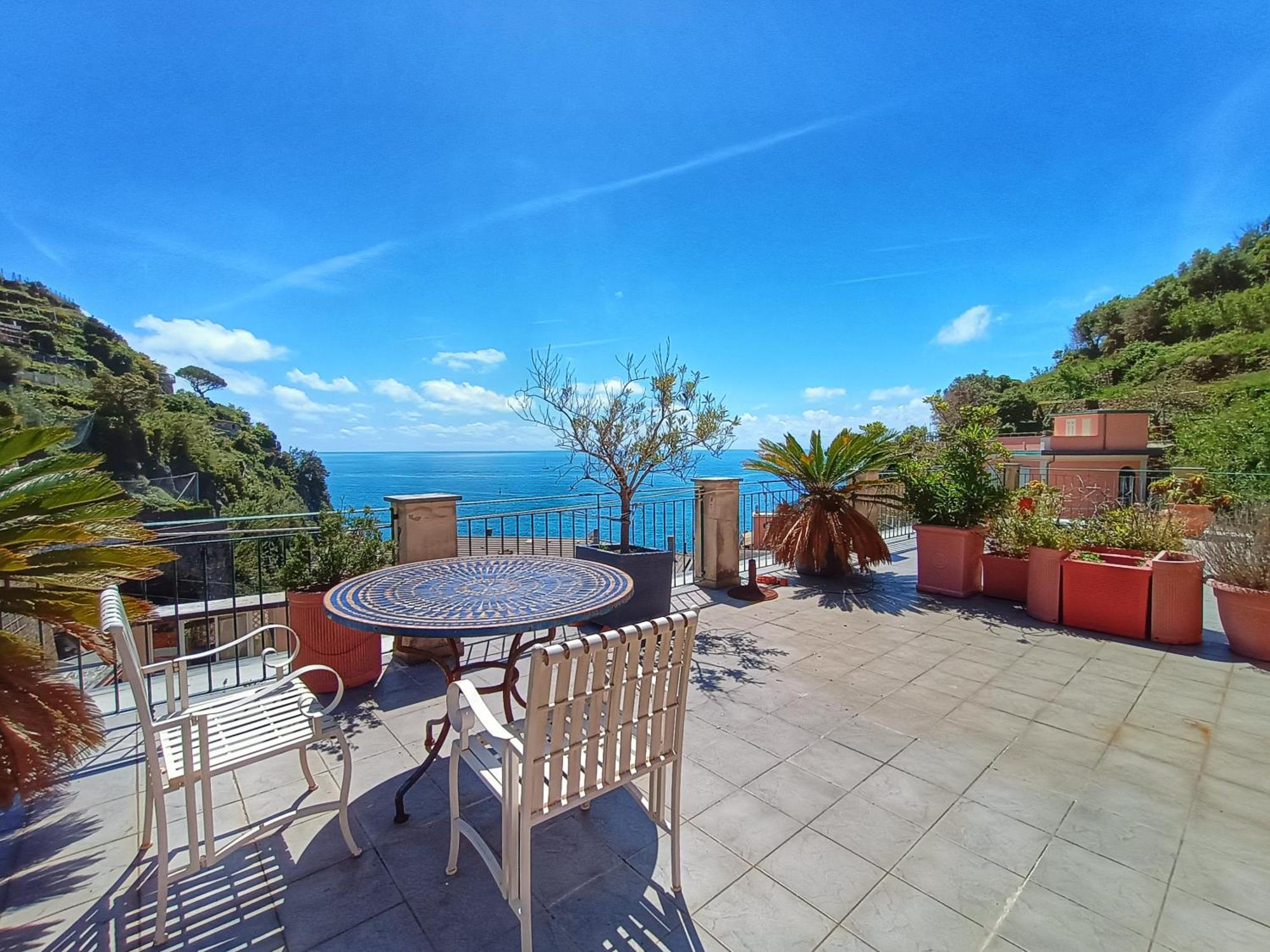 L'Oblo Apartment Riomaggiore Ngoại thất bức ảnh